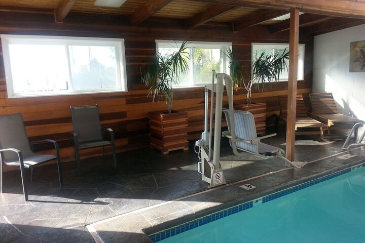 Pool 11 of 55
