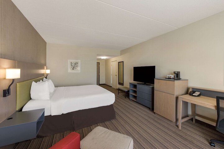 Room 55 of 65