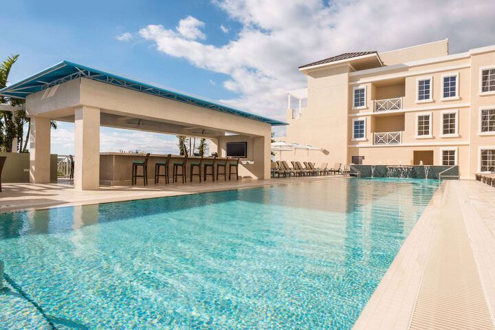 Pool 14 of 124