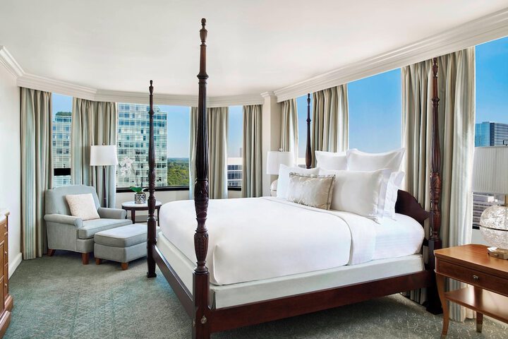 Room 32 of 99