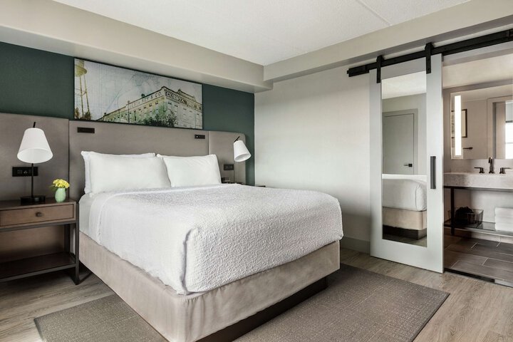Hotel Alba Tapestry Collection by Hilton