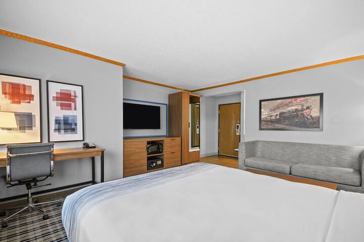 AmericInn by Wyndham Virginia