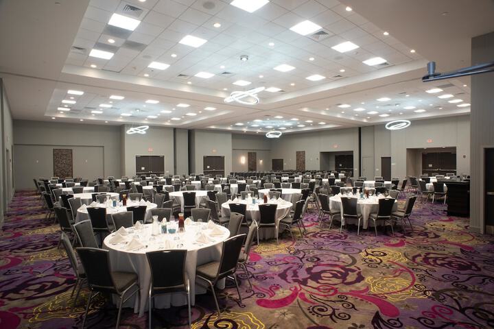 Holiday Inn & Suites - Joliet Southwest by IHG