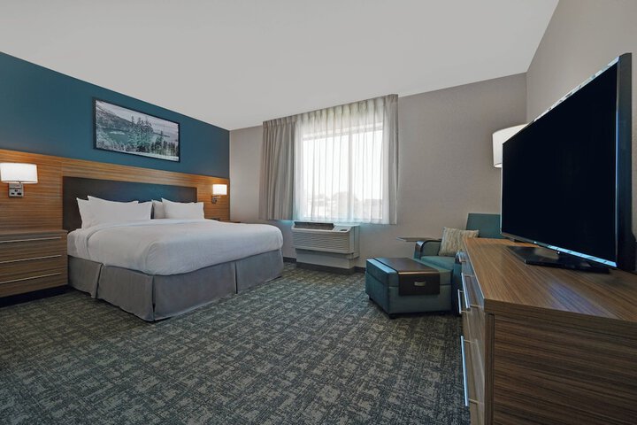 Room 27 of 55