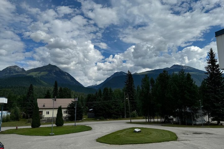 Blue River Motel