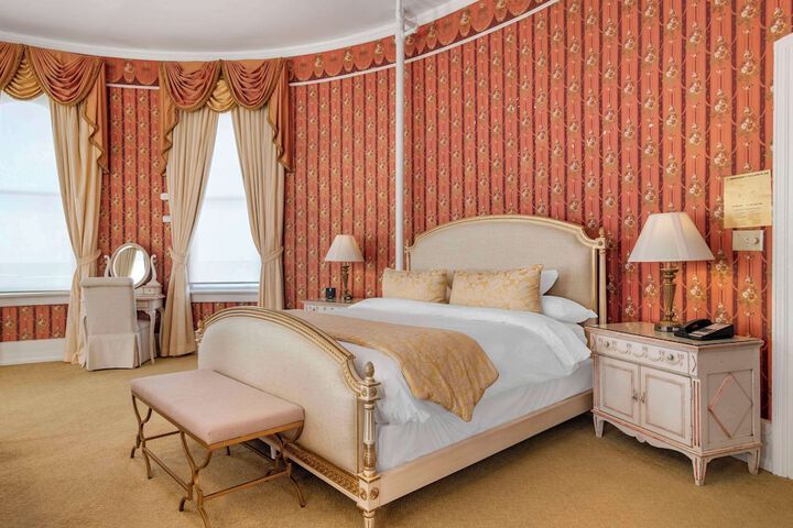 Room 20 of 32