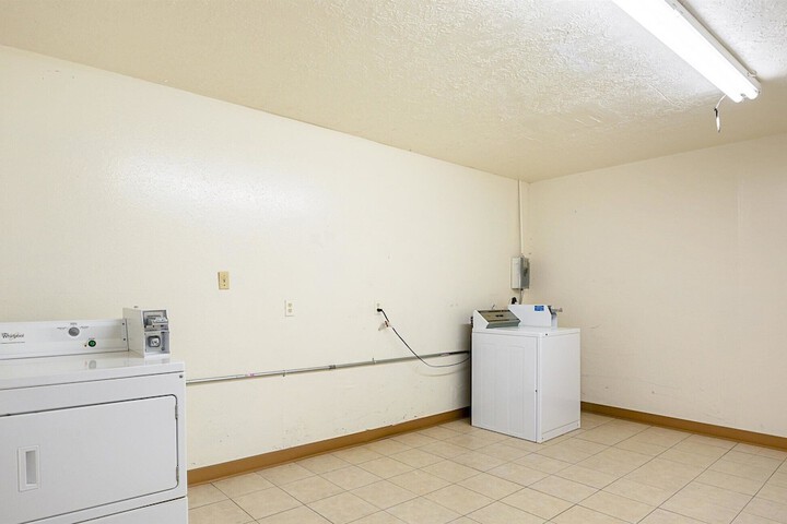 Motel 6 Madisonville TX