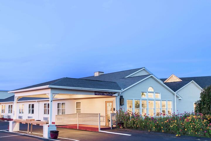 Hotel 2 of 18