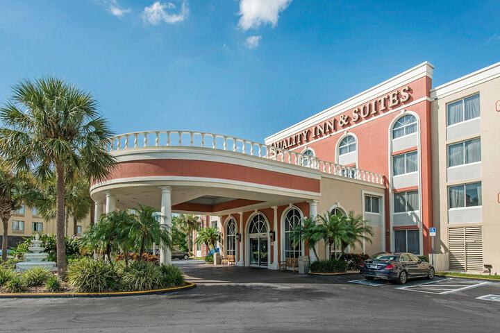 Hotel 2 of 41