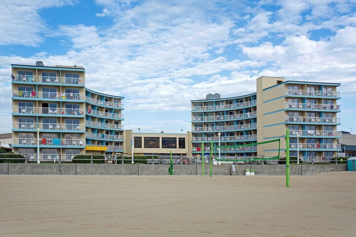 Hotel 3 of 67