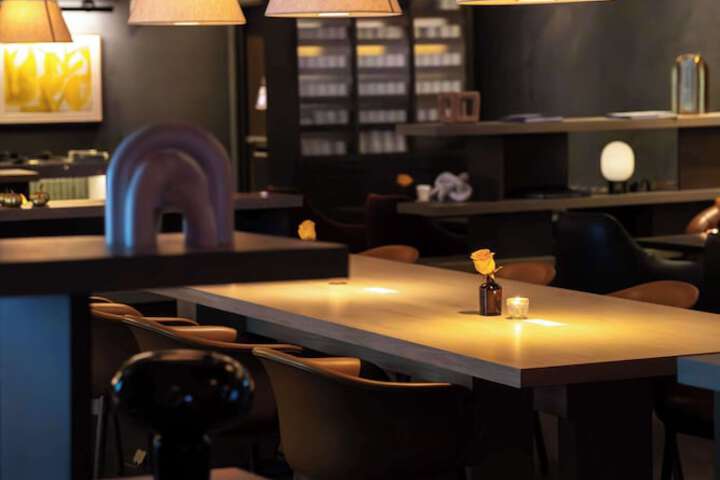 Lounge 89 of 97