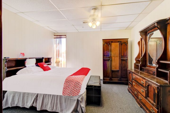 Room 27 of 55