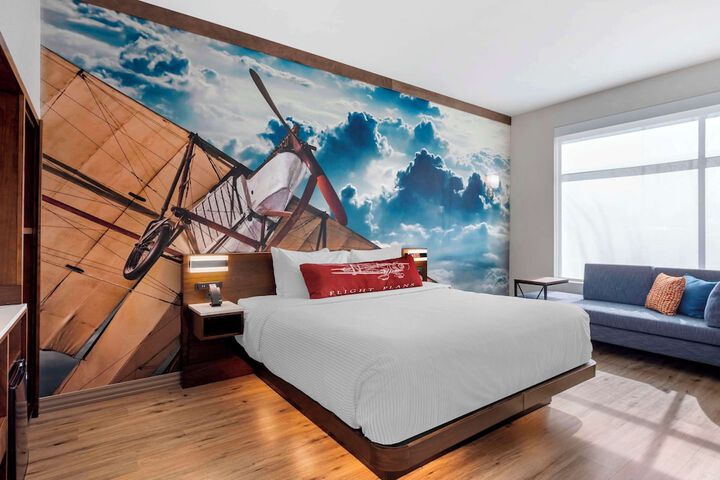 Room 19 of 61