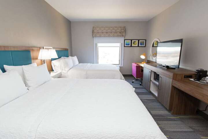 Room 168 of 200