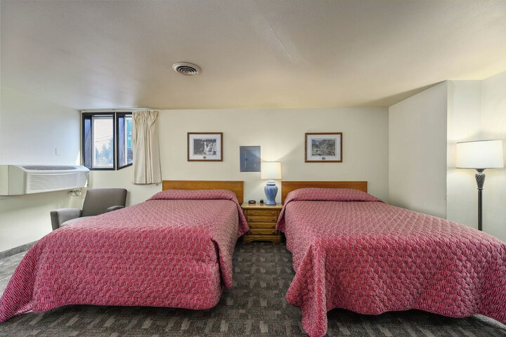Room 77 of 128