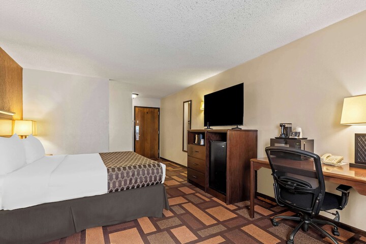Room 35 of 57