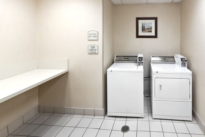 Room 26 of 46