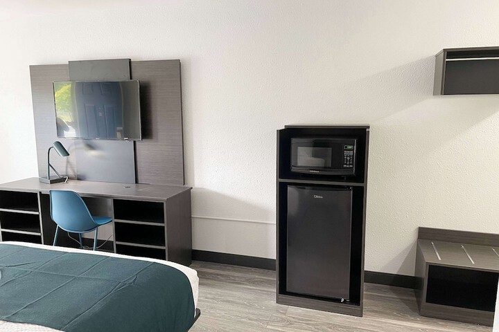 Room 21 of 26