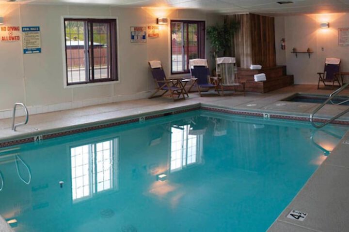 FairBridge Inn & Suites Kellogg