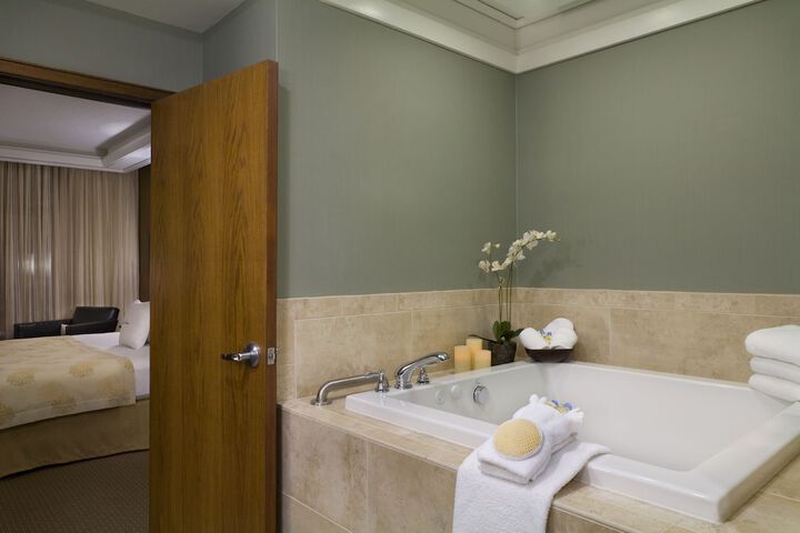 Room 40 of 116