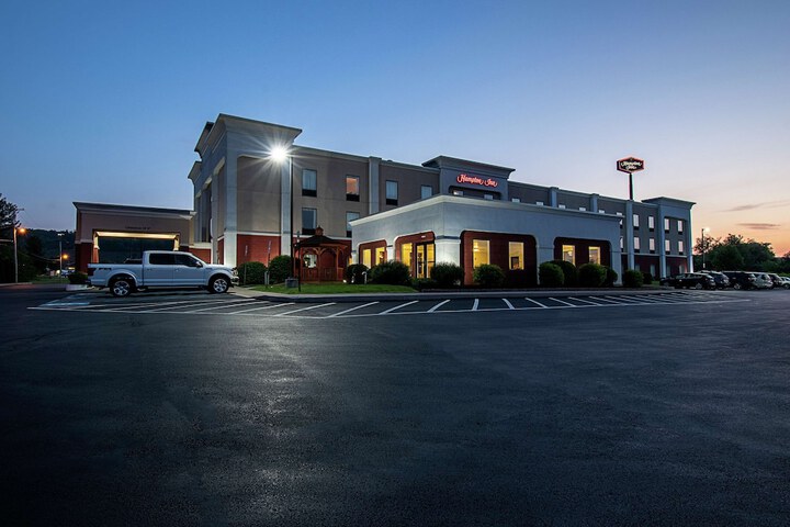 Hotel 2 of 94