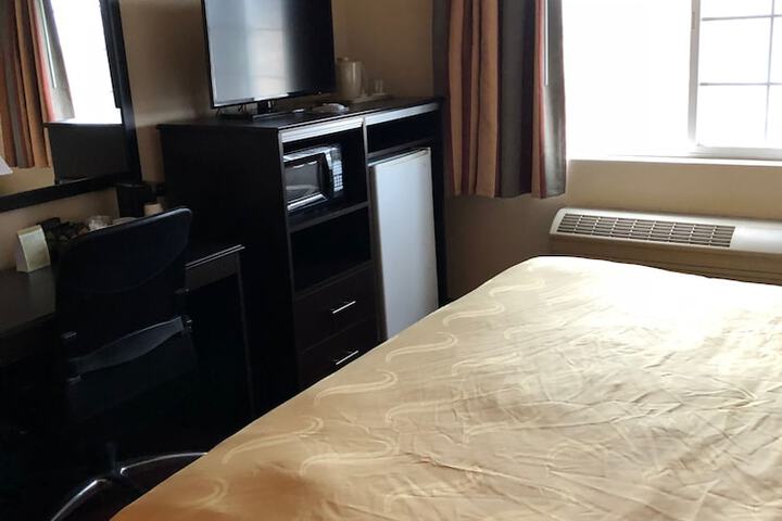 Room 75 of 107