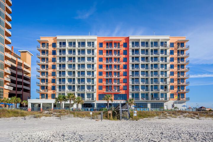 Hampton Inn & Suites Orange Beach / Gulf Front