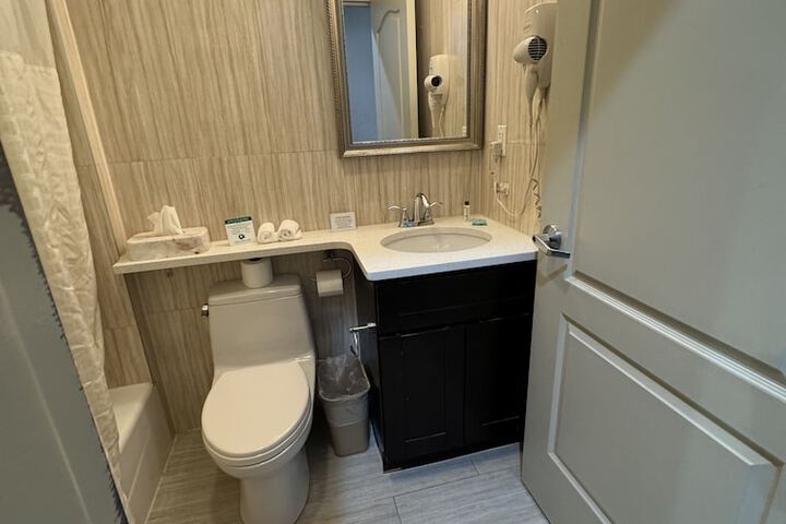Room 30 of 45