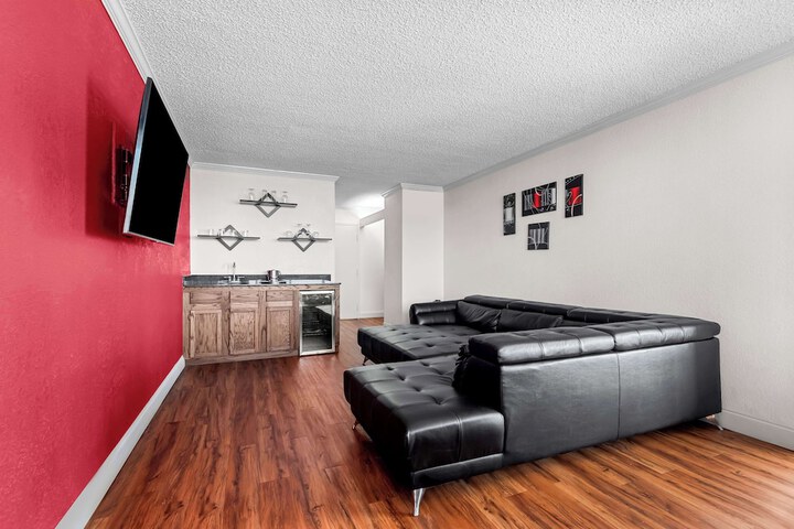 Room 20 of 26