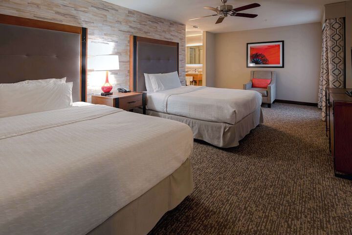 Room 16 of 39