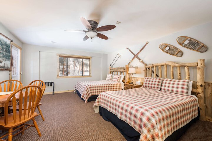Room 34 of 120