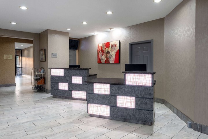Hotel Interior 14 of 57