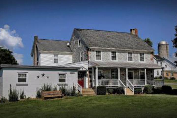 The Hertzog Homestead Bed & Breakfast