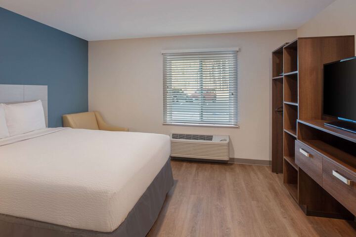 Room 26 of 28