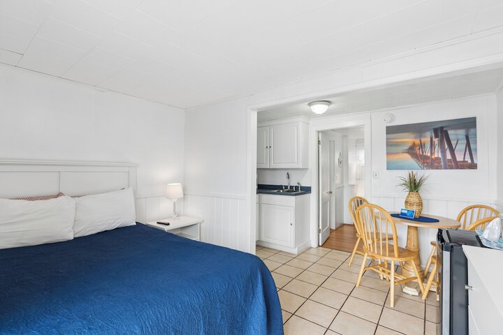 Atlantis Motel