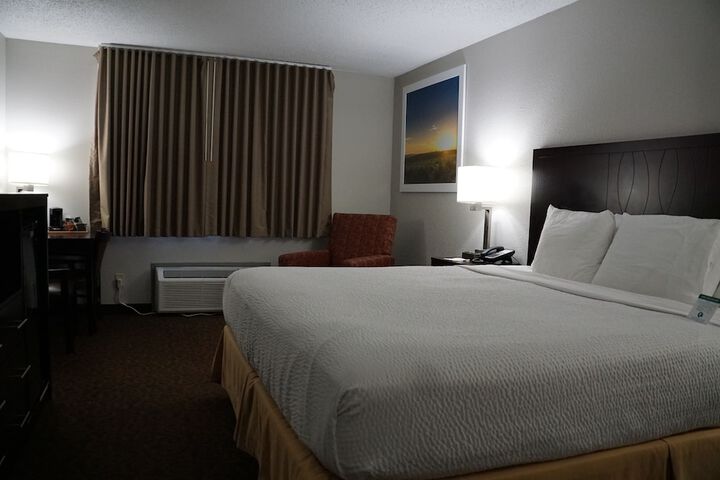 Room 15 of 17