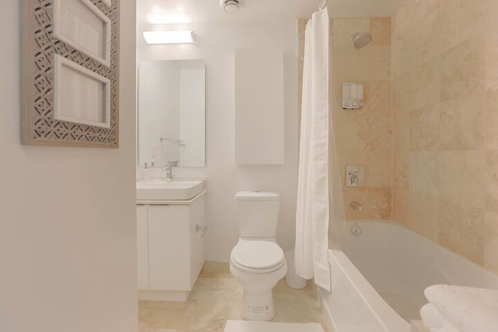 Room 16 of 23