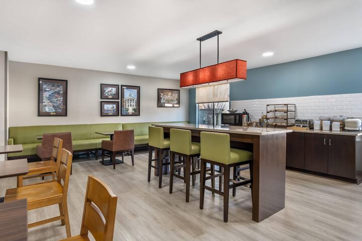 Country Inn & Suites by Radisson Shelby, NC