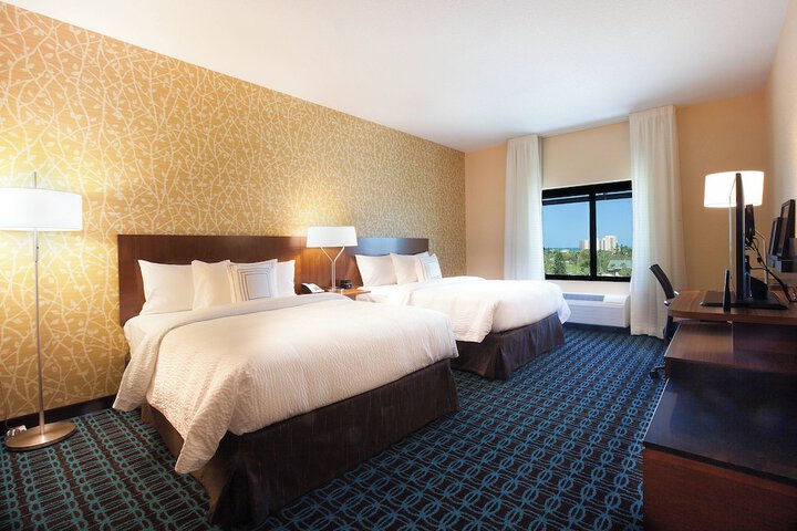 Room 15 of 28