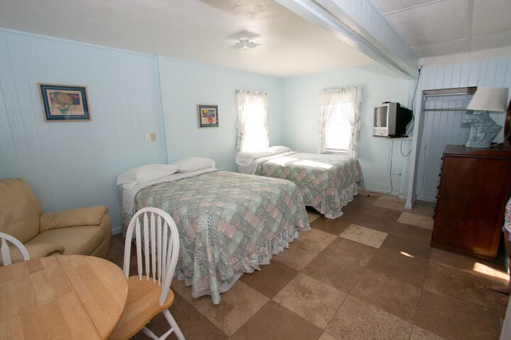 Room 71 of 199