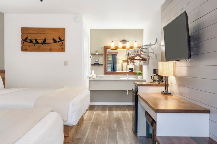 Room 18 of 39