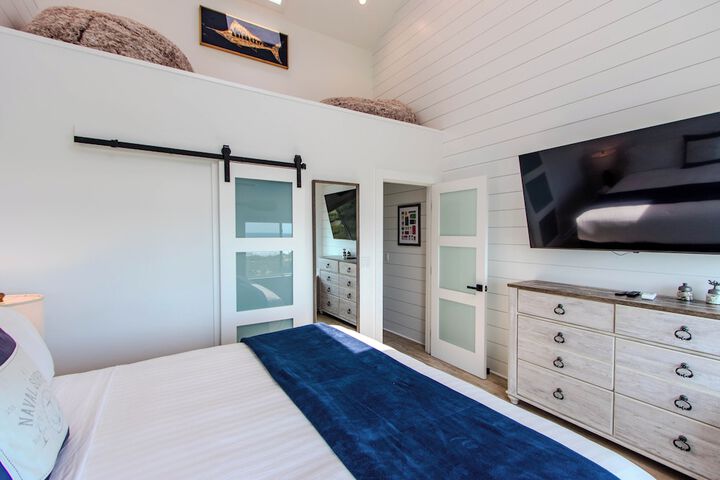 The Surf Club