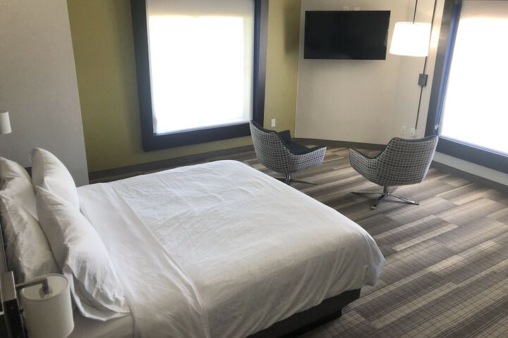 Room 55 of 78