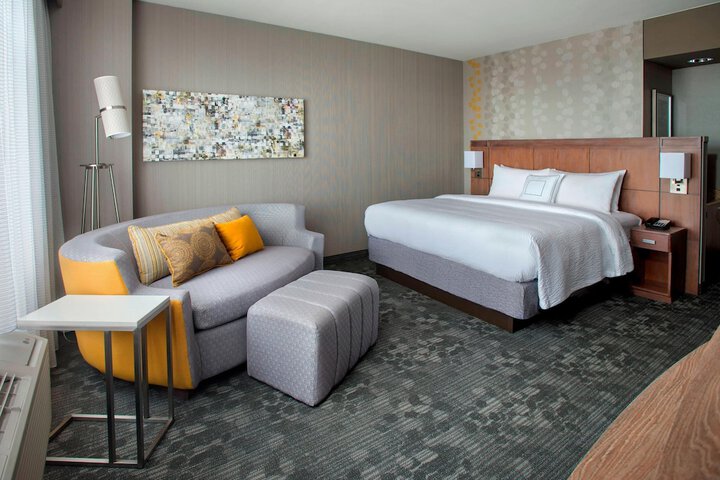 Room 14 of 44
