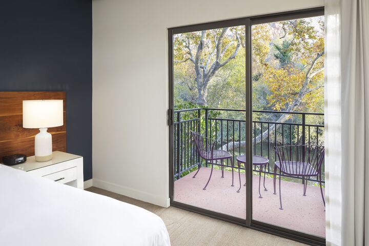 Room 27 of 57