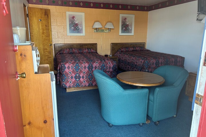 Oregon Trail Motel