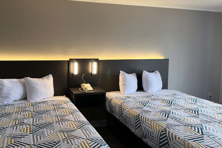 Room 13 of 14