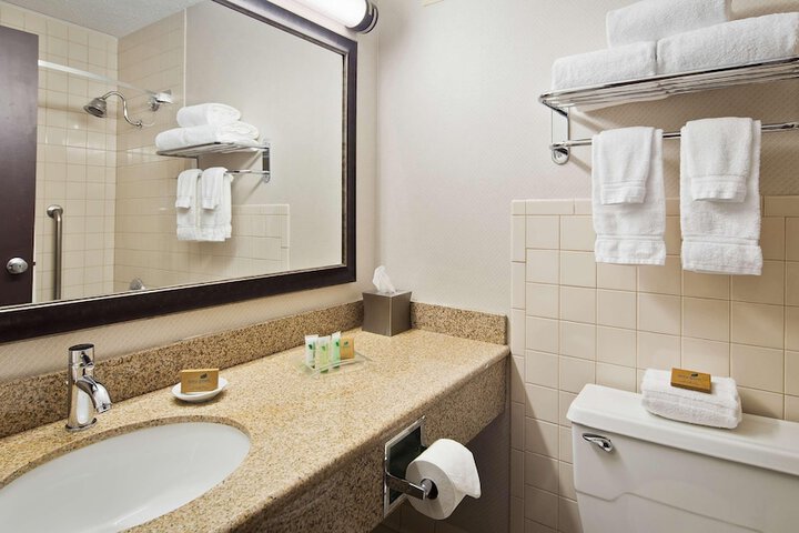 Kingston Regency Inn