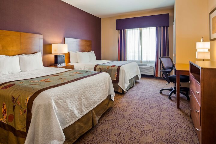 Room 21 of 39