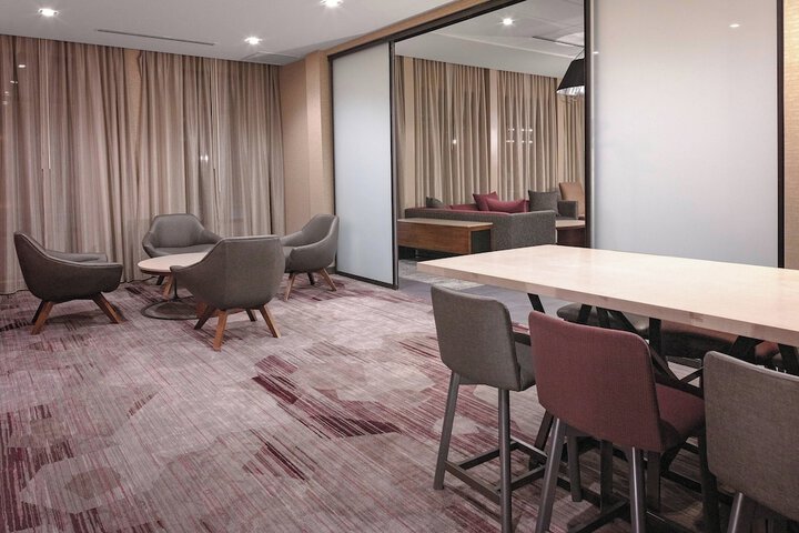 Hotel Interior 5 of 19